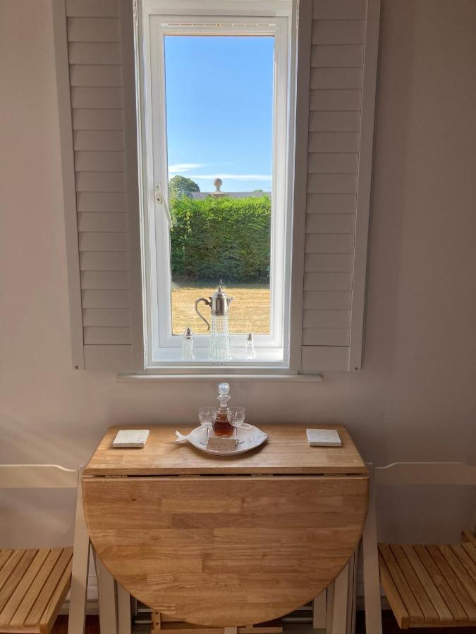 Hunters Moon B&B Tidworth Kültér fotó